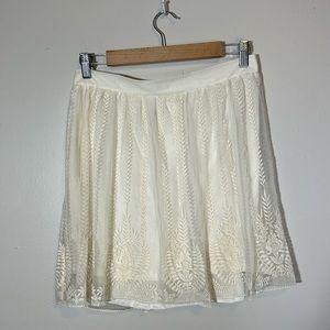 Kimchi Blue sheer lace‎ embroidered mesh layered pull on skirt cream white large